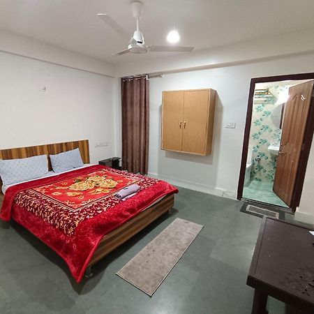 Shillong Perk Guest House Buitenkant foto