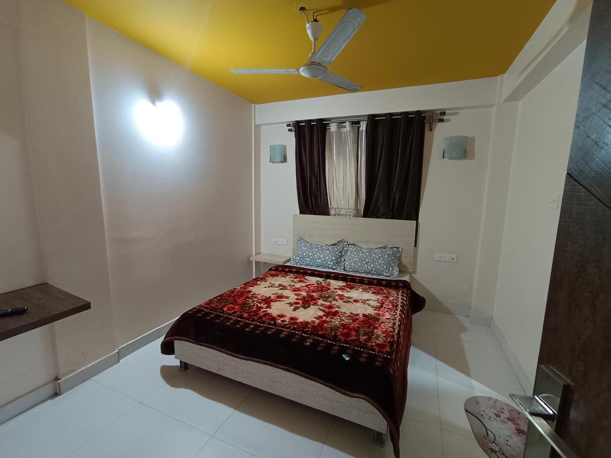 Shillong Perk Guest House Buitenkant foto