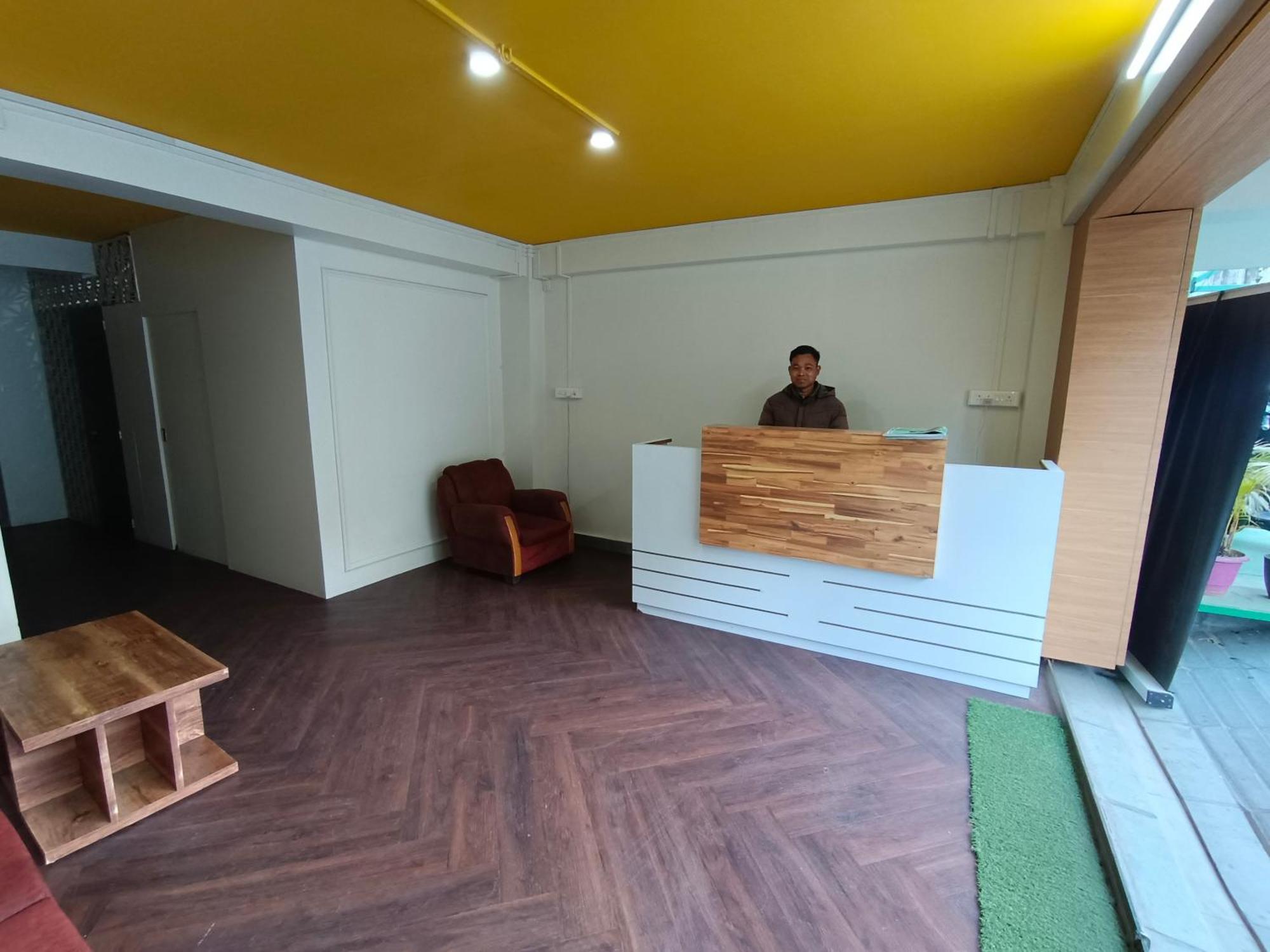 Shillong Perk Guest House Buitenkant foto