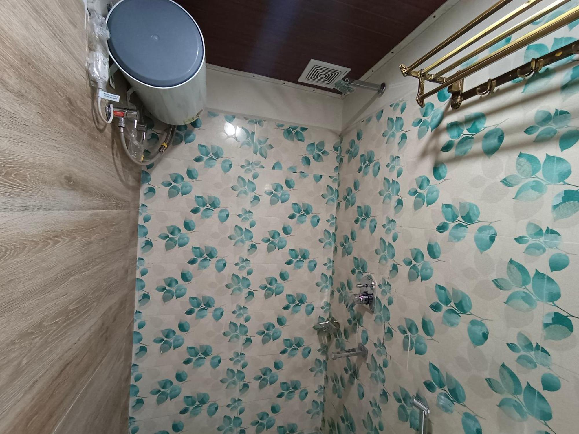 Shillong Perk Guest House Buitenkant foto