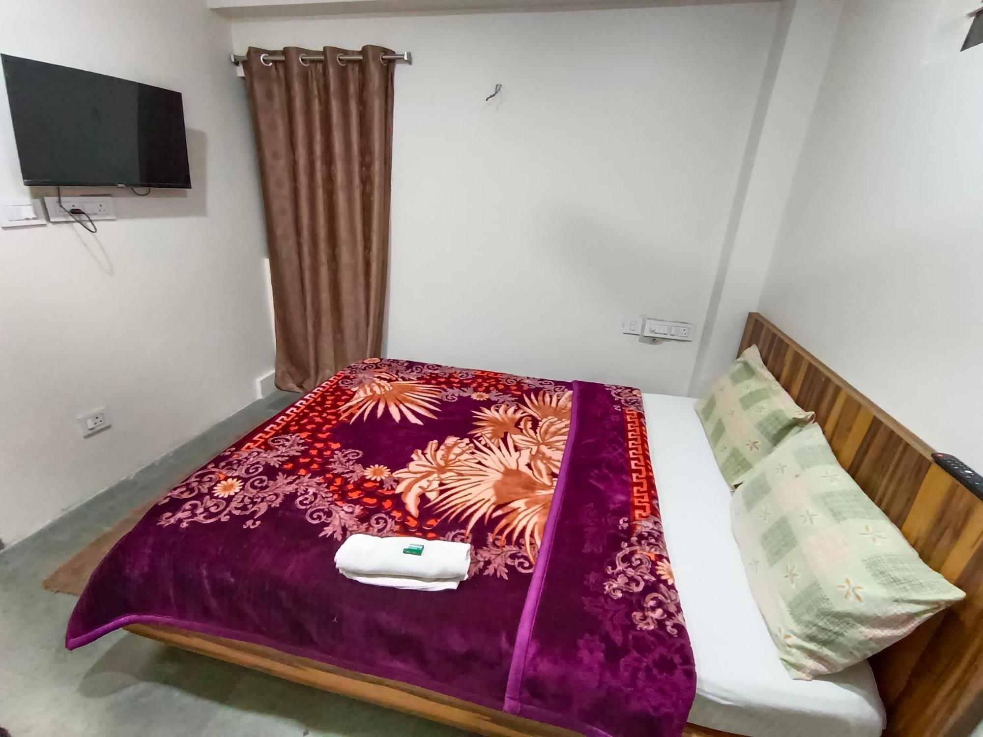 Shillong Perk Guest House Buitenkant foto